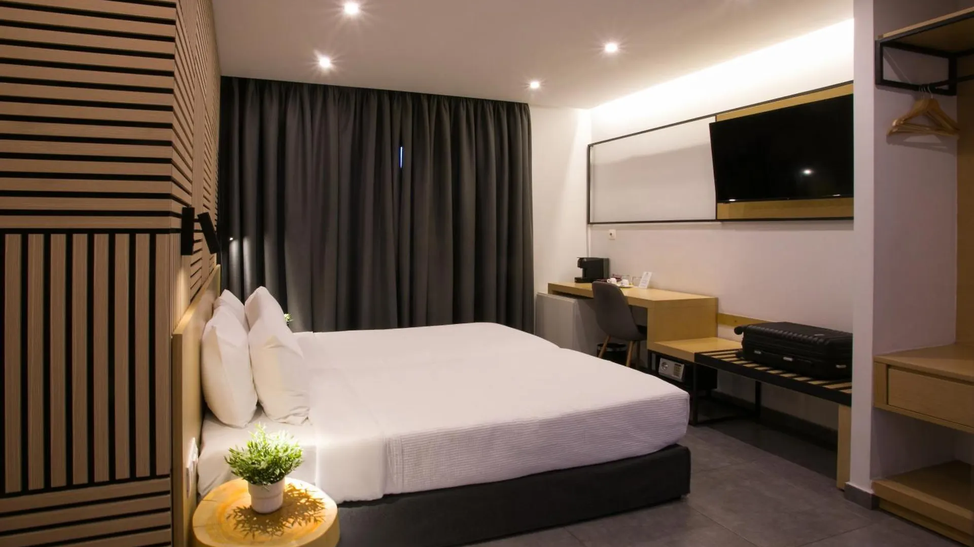 White Luxury Bed & Breakfast Thessaloniki